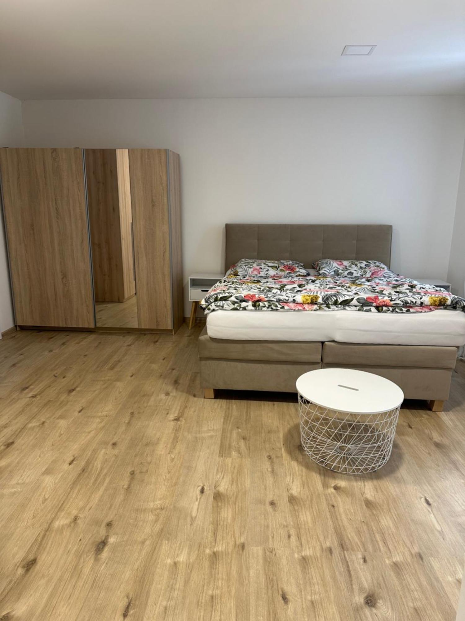 Pritluky Horni Appartement Břeclav Buitenkant foto